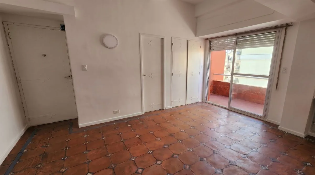 VENTA DEPTO MONOAMB BALCON BALVANERA APTO CREDITO foto 4