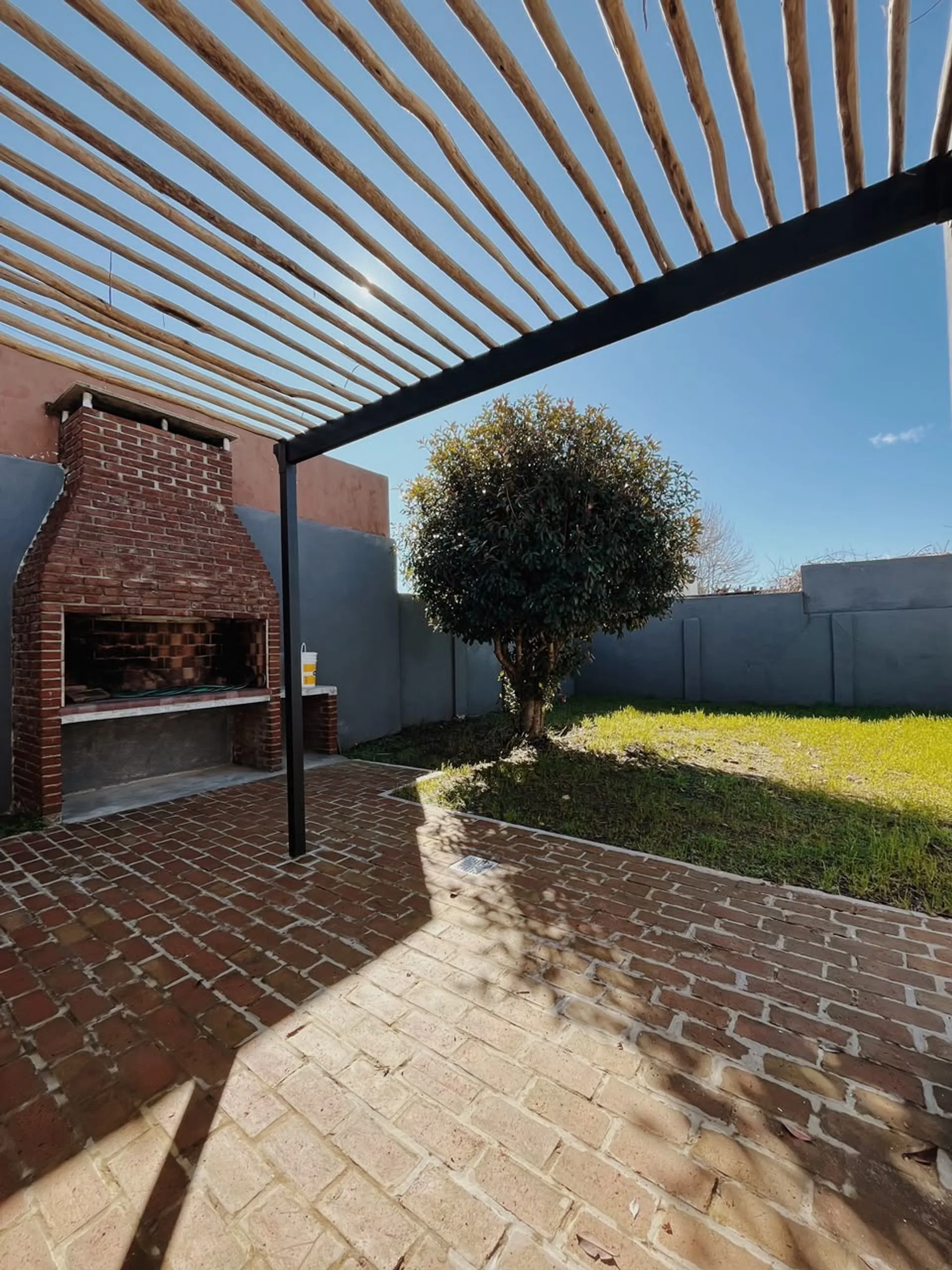 IMPERDIBLE Casa en VENTA apta crédito foto 5