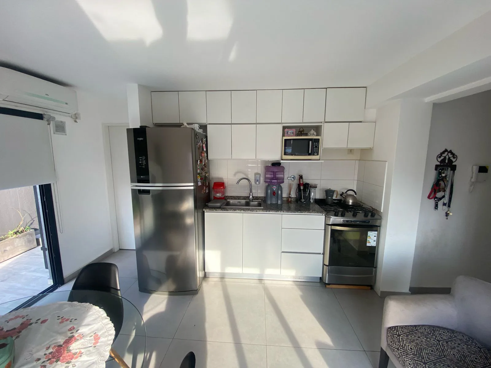 EN VENTA HERMOSO DEPARTAMENTO 3 AMBIENTES EN MORON CON COCHERA foto 5