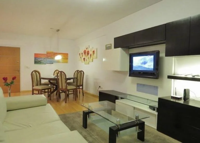 Caballito, Acoyte 700, 3 amb, 82m2, u$s 1,500 (Alq min 3 meses) + luz. 30-07-26 foto 4