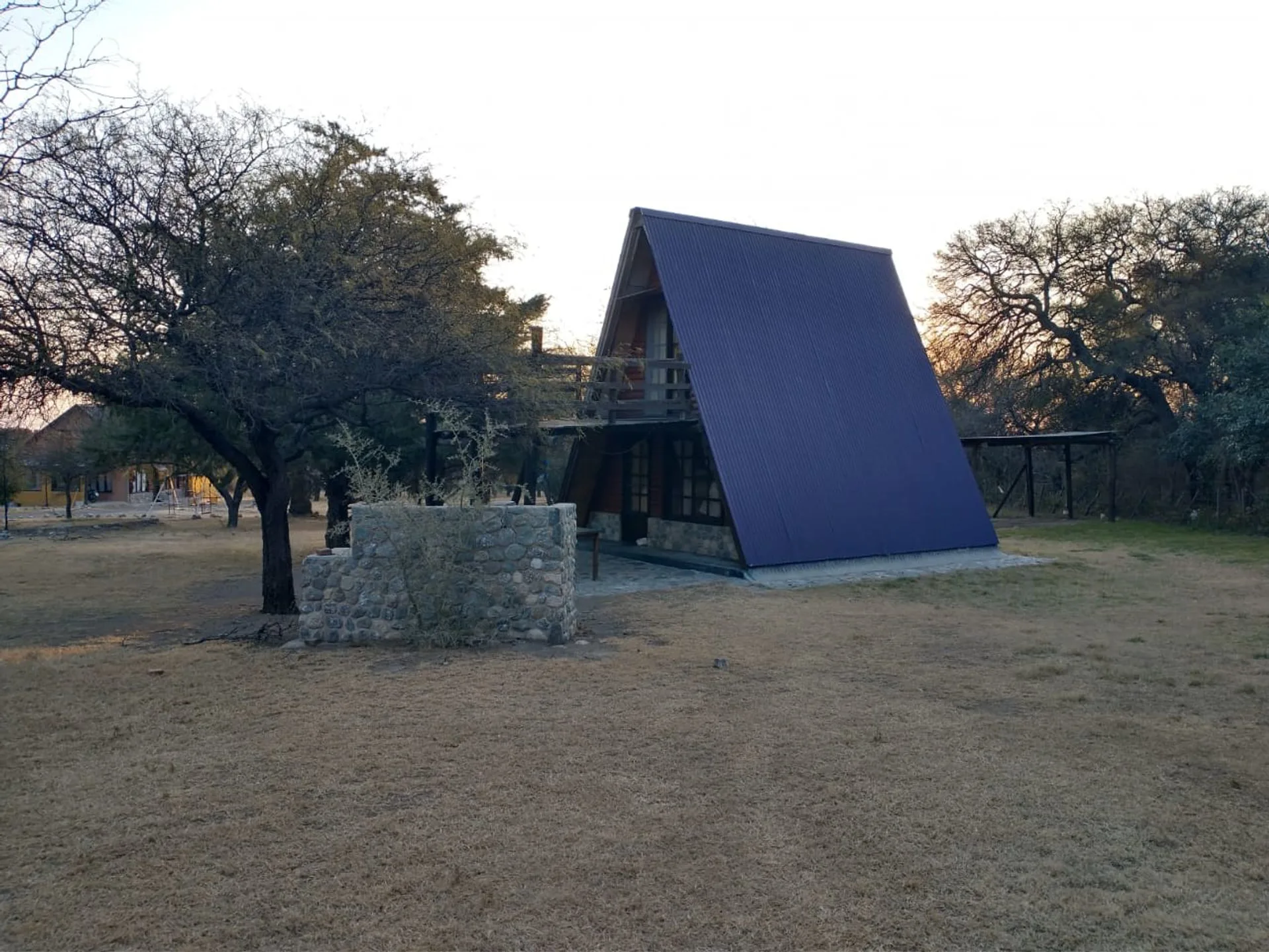 3 CABAÑAS  en VENTA, Villa Elena, Cortaderas. foto 3