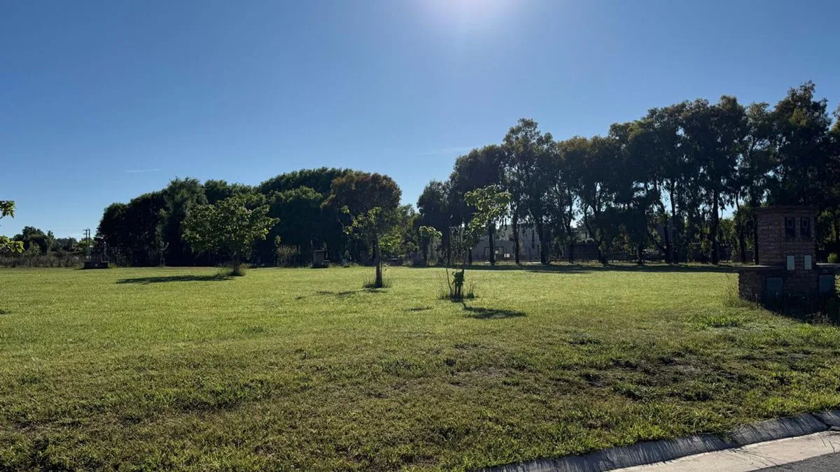 VENTA LOTE 675M2 EN RUMENCO BARRIO LOS OLIVOS foto 3