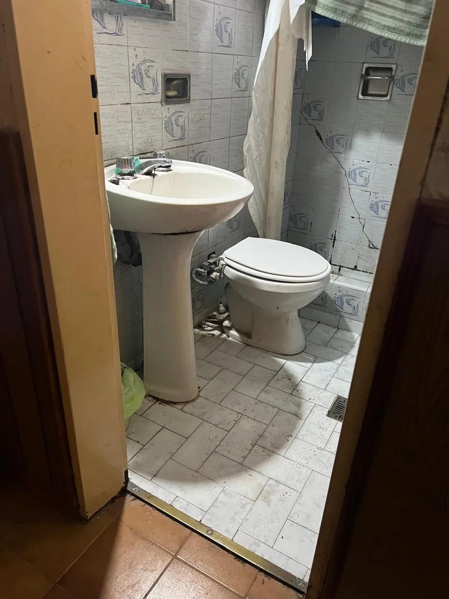 OPORTUNIDAD Venta de casa de 2 plantas foto 5