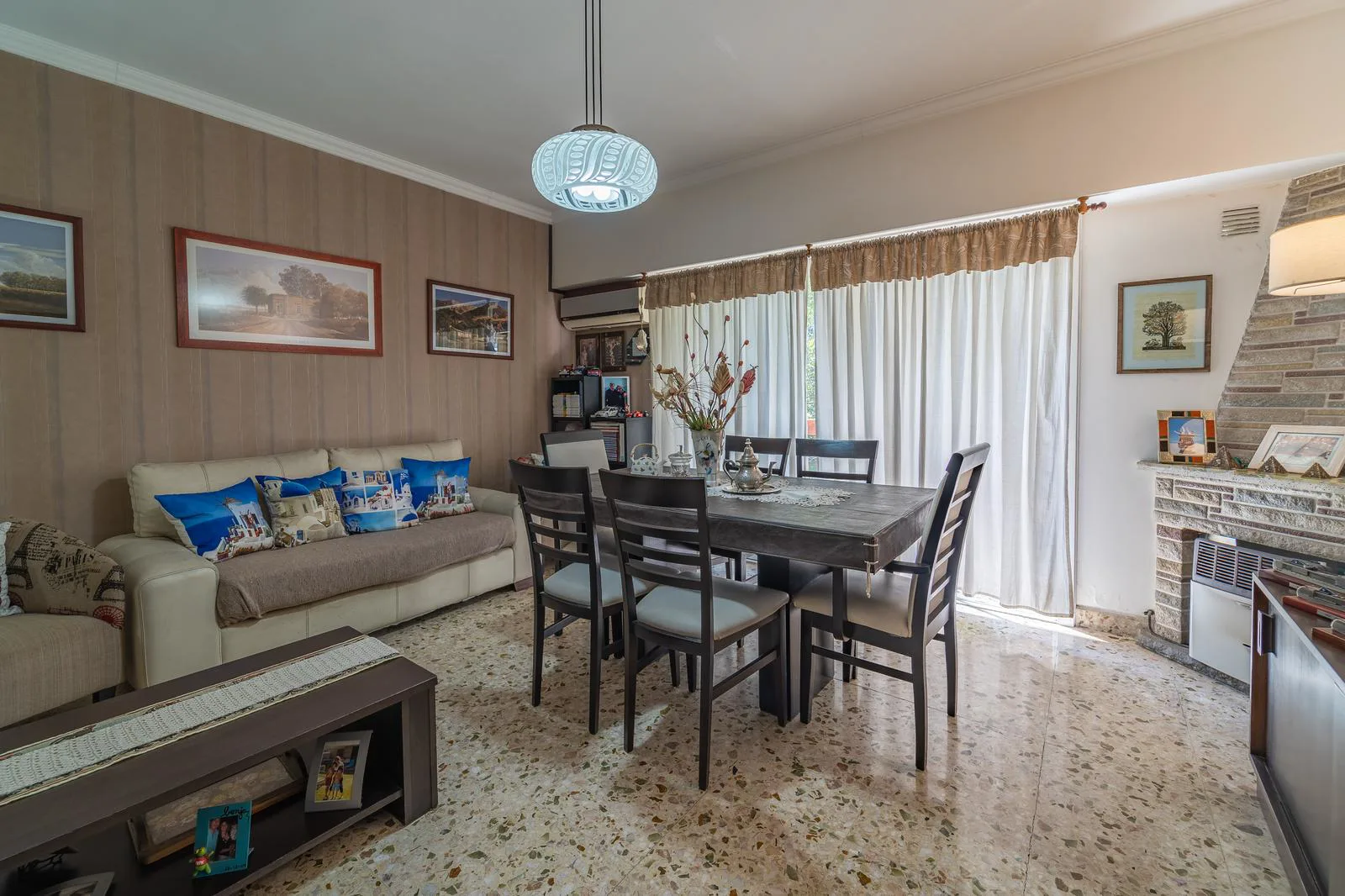Casa esquinera en venta - Villa Urquiza foto 3