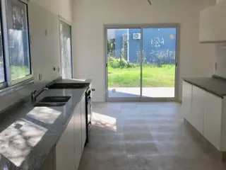 Casa en barrio La Comarca, APTO CRÉDITO foto 5