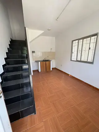 Duplex 3 Ambientes en Barrio Manzanares foto 2