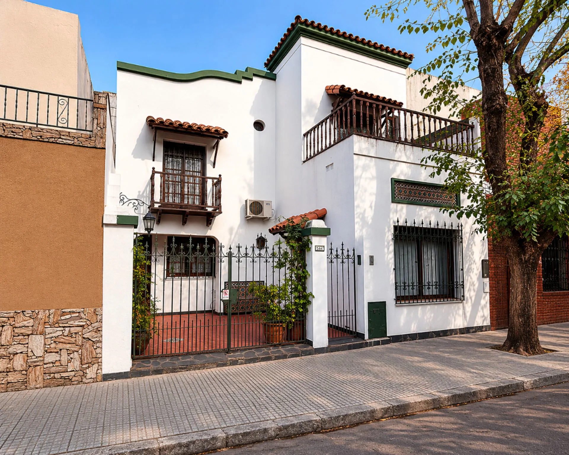 Venta hermosa casa en el Flores