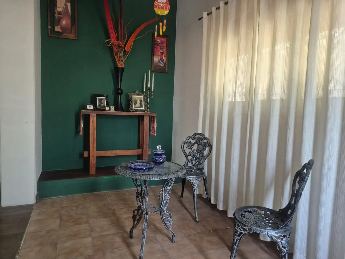 VENTA CASA EN BLOCK L. DE ZAMORA. APTA 2 FAMILIAS foto 5
