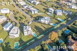 LJ RAMOS VENDE | TERRENO | AYRES PLAZA | KM 47 PANAMERICANA RAMAL PILAR foto 1