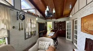 CASA MAS DOS DEPARTAMENTOS EN EXCELENTE ZONA foto 2