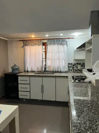 PH 4 AMBIENTES , 2 PATIOS , 3 HAB, APROX 160 M2 foto 5