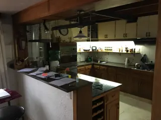 SE VENDE CHALET HERMOSO - CALLE 80 Y 57 foto 4