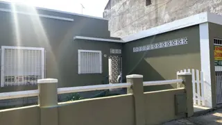 Casa Con Cochera En Excelente Zona - Gendra Propiedades foto 2