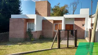 Unquillo: Apta Credito: Barrio Residencial . Casa en Venta. foto 2