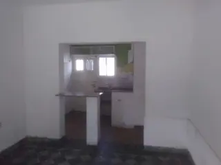 DOS CASAS , VENTA EN BLOQUE   (DE UNA HABITACIÓN  Y DOS HABITACIONES CON COCHERA RESPECTIVAMENTE)  (RESTAURADAS EN 2017) foto 3