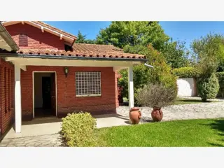 VENTA DE CASA EN BELLA VISTA , APTO CREDITO foto 1