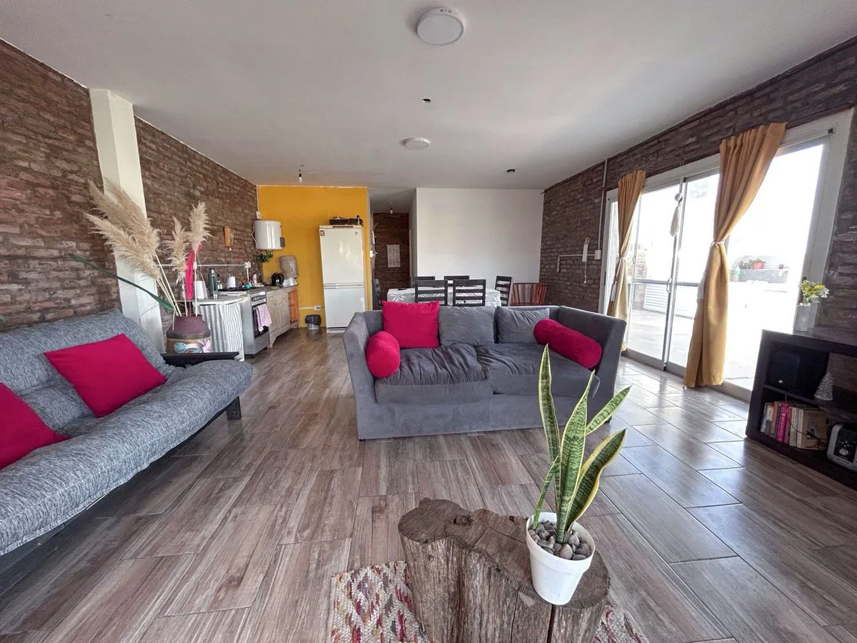 CASA 1 DORMITORIO, PILETA-VENTA - ALTOS DE PIÑERO foto 4
