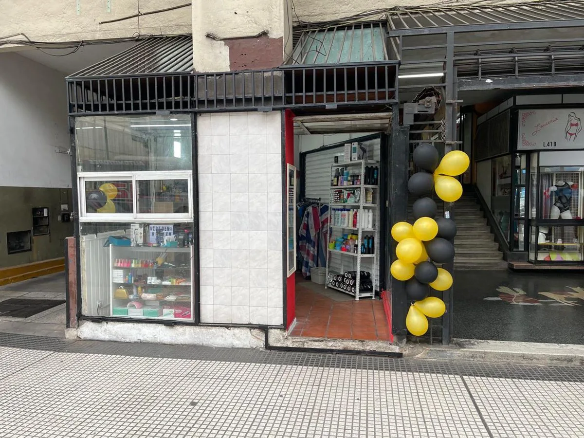 VENTA  LOCAL EN SAN CRISTOBAL foto 3