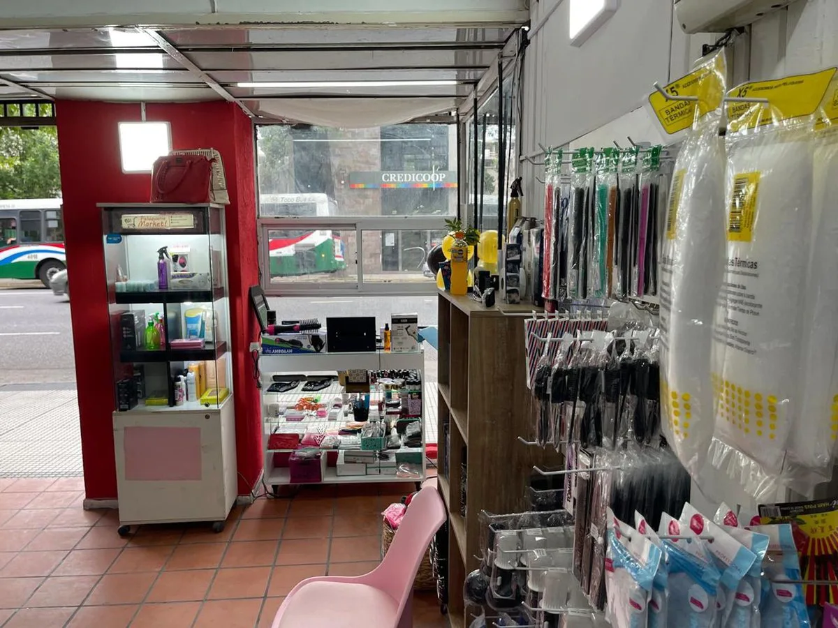 VENTA  LOCAL EN SAN CRISTOBAL foto 4