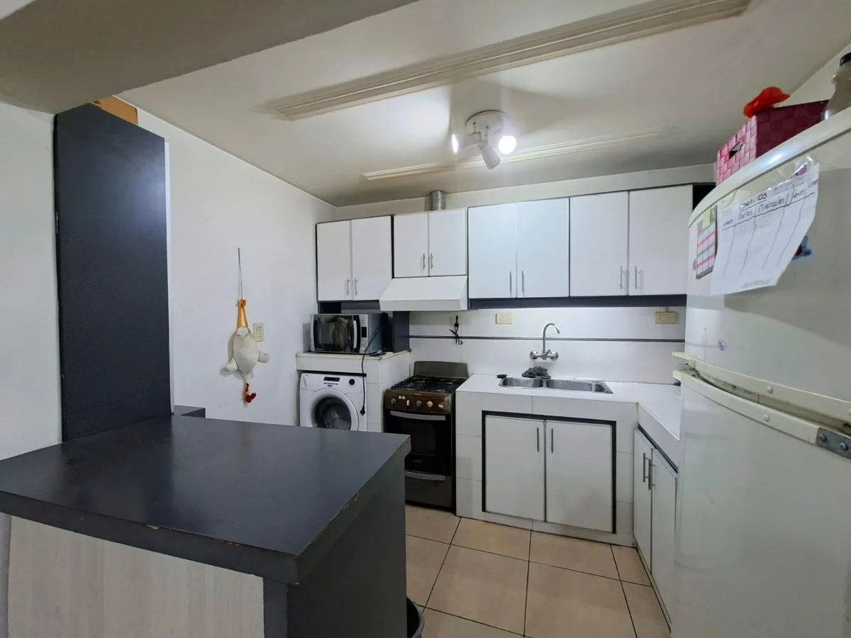 VENTA CASA 3 DORMITORIOS - LA PUNTILLA foto 2