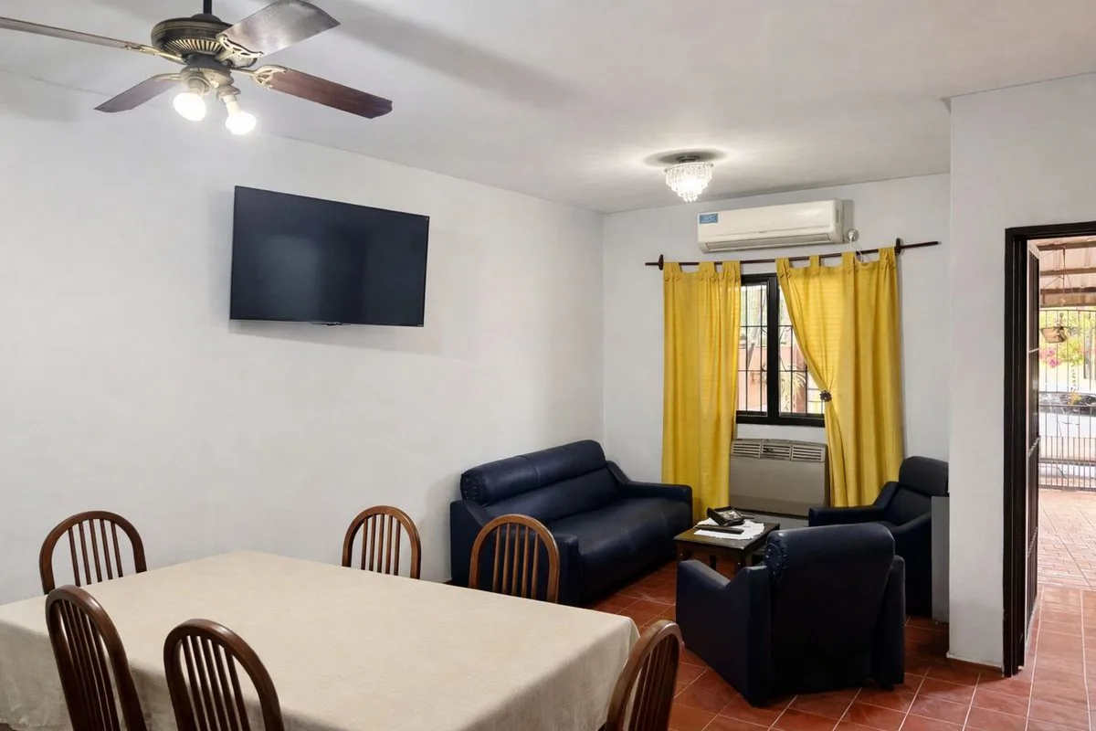 VENTA CASA 3 DORMITORIOS ZONA AV AMERICA foto 3