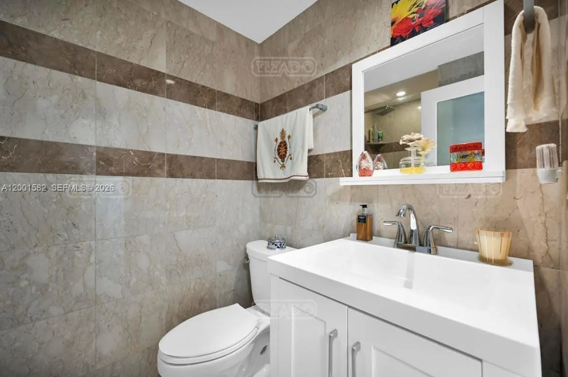 5601 Collins Ave 5600 foto 3