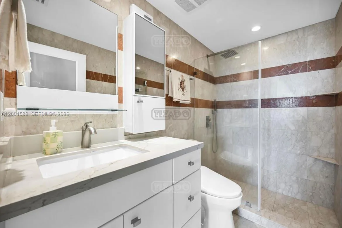 5601 Collins Ave 5600 foto 5
