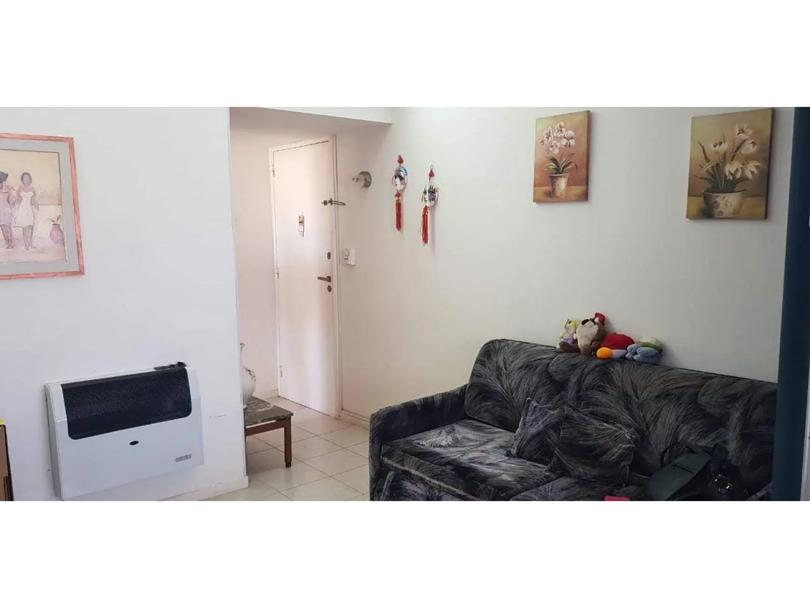 1-Bedroom Apartment Half a Block from the Ocean in Miramar – Short-Term Rental – photo 7 of 23