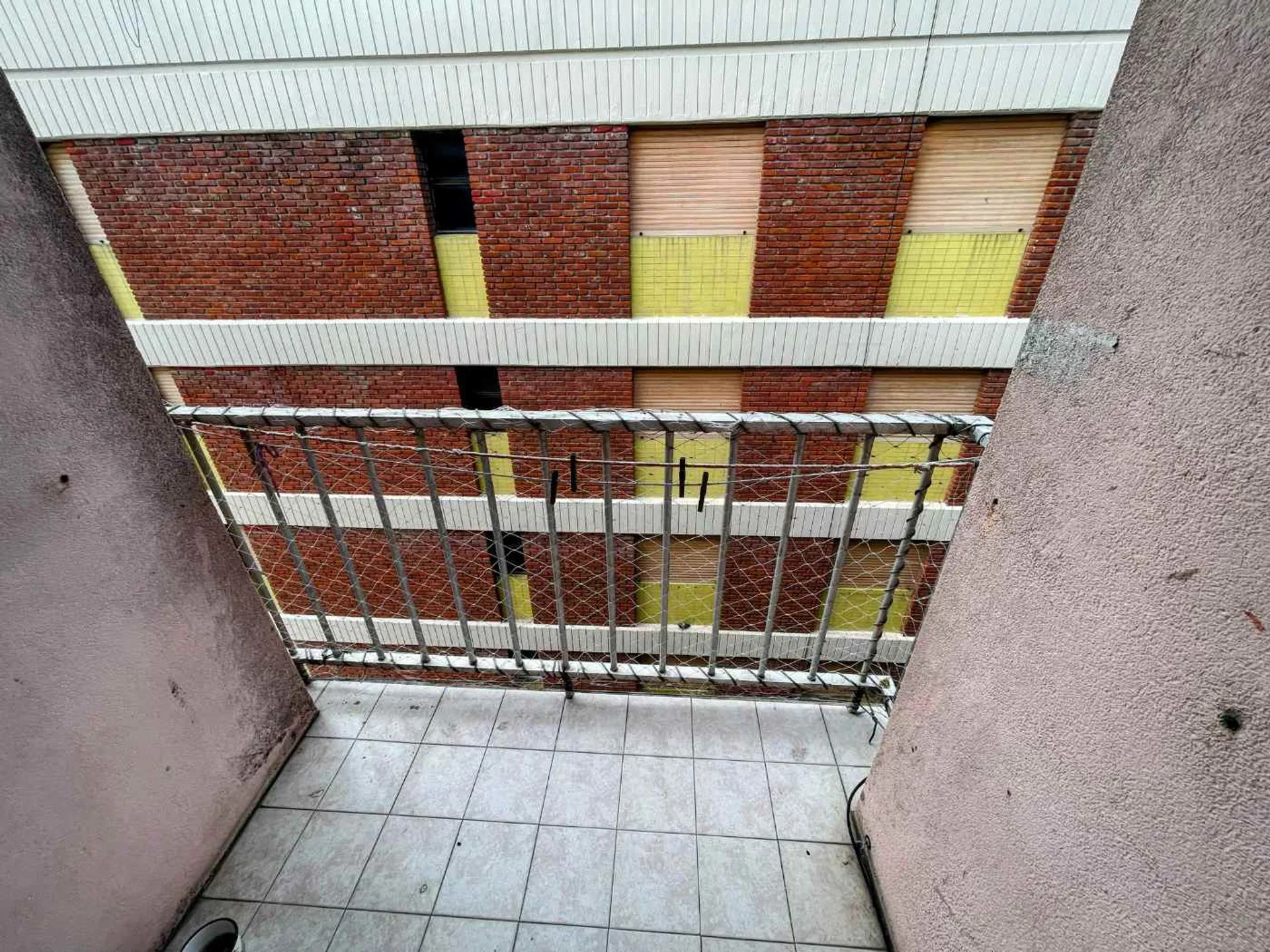 VENTA DEPARTAMENTO 2 AMBIENTES LATERAL TORREON foto 4