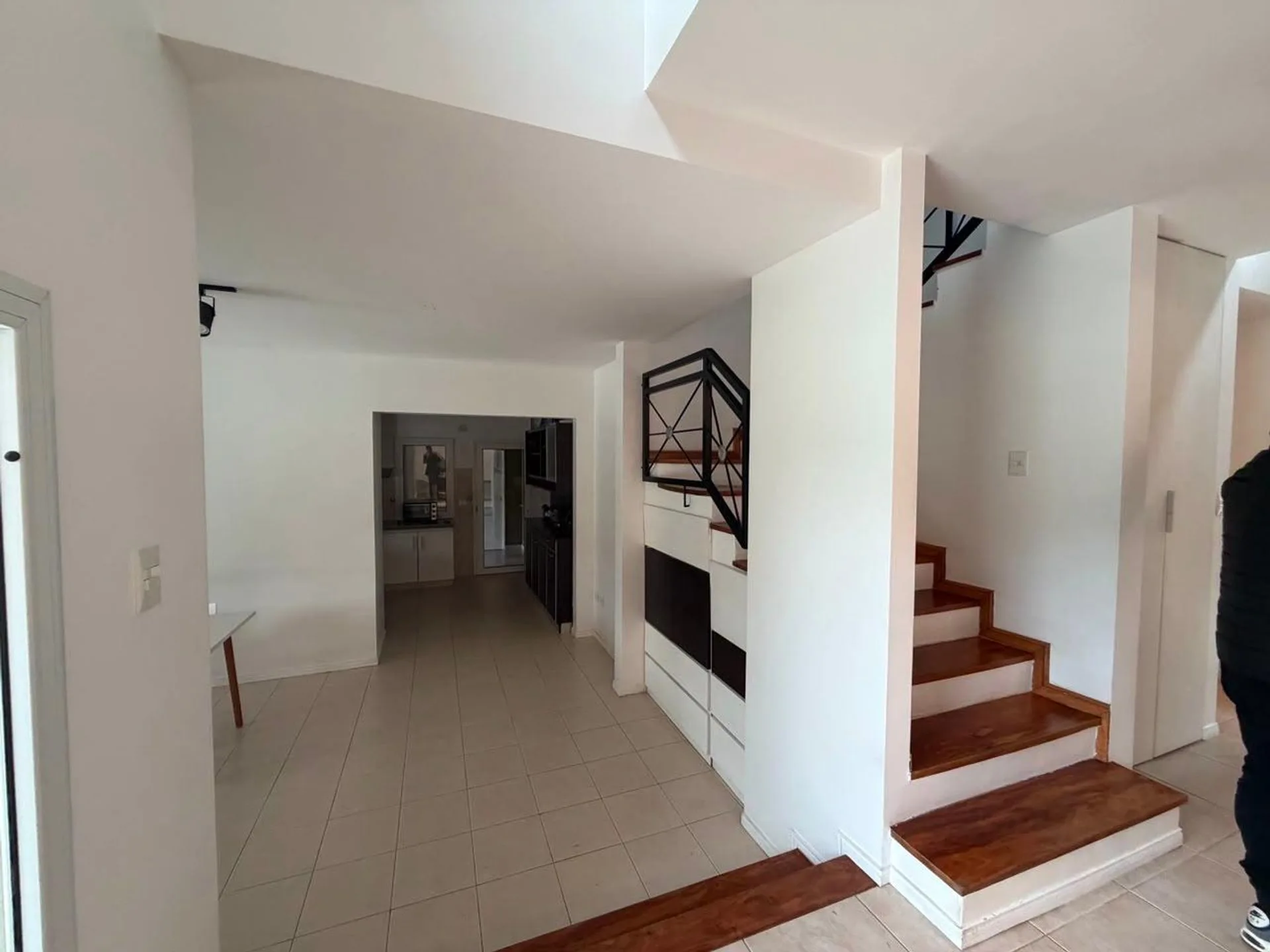 CASA EN VENTA EN EL LAUQUEN CANNING foto 4