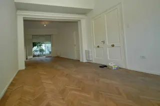 Av. De los Incas al 3800, Casa 280 m2 cubiertos sobre lote 199 m2 Refaccionada, faltan detalles foto 4