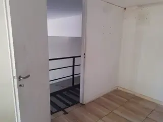 Alquiler de excelente local en Adrogué foto 5