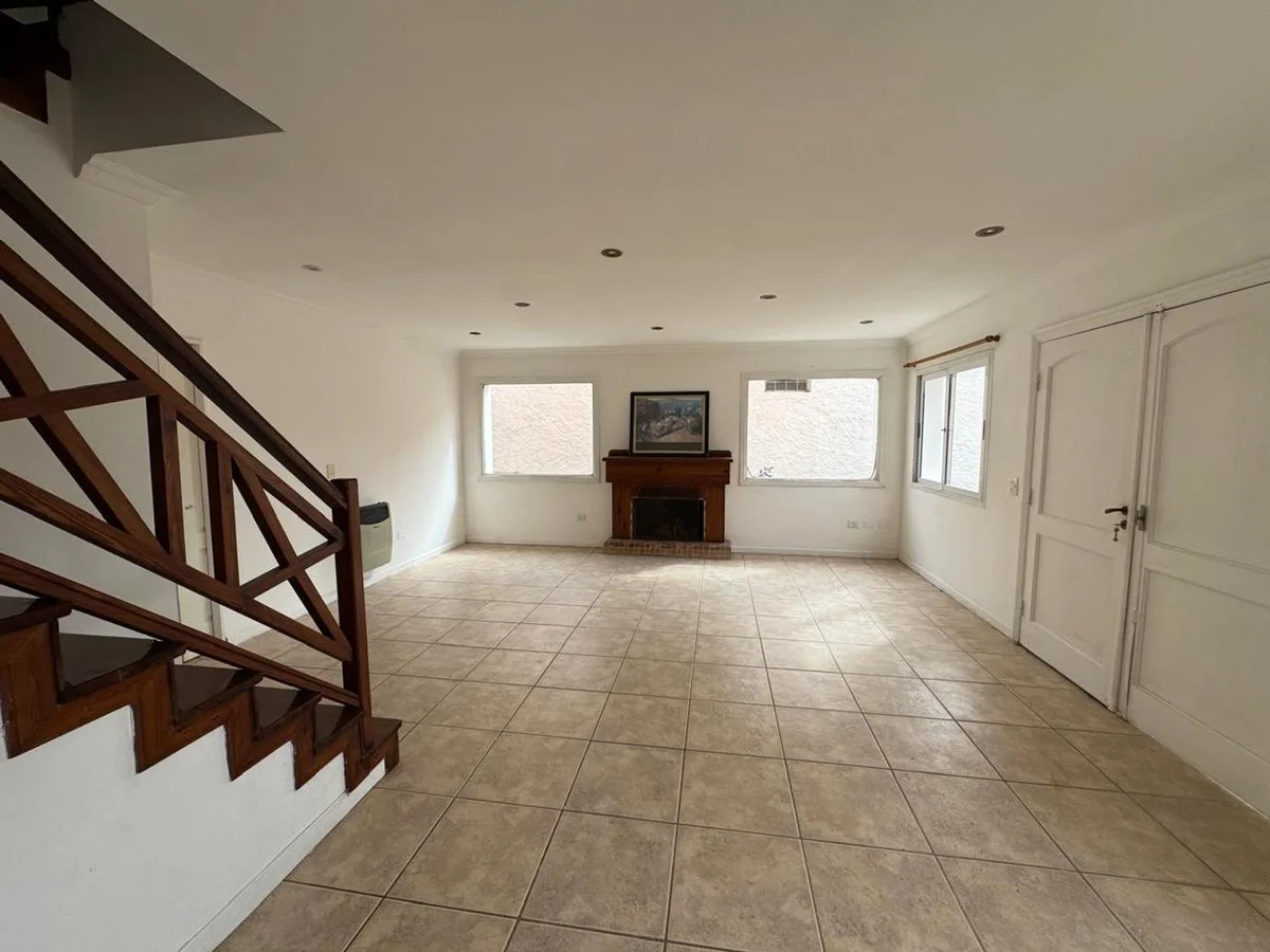 Casa en Venta en el Centro de Capilla del Señor foto 2