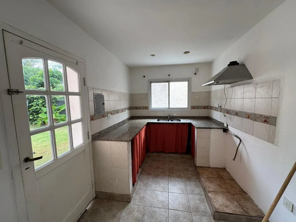 Casa en Venta en el Centro de Capilla del Señor foto 4