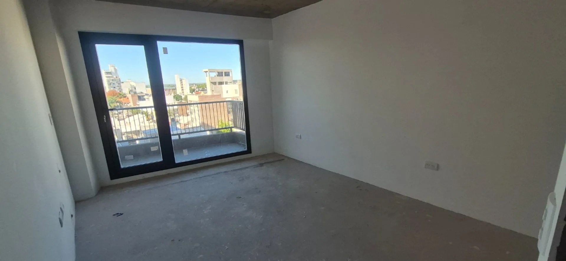 En Venta Dos Dormitorios Sobre Avellaneda Arroyito foto 5