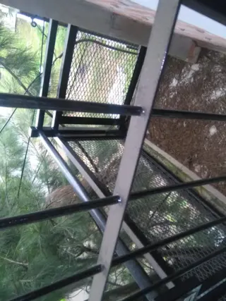 Departamento de un ambiente amplio, en 1° piso en Paso del Rey foto 4