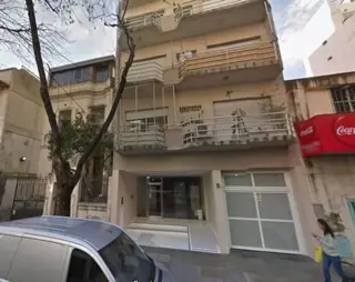 Excelente Monoambiente 34 m2 mas cochera / se vende  Con renta Hasta 4/2019 foto 4