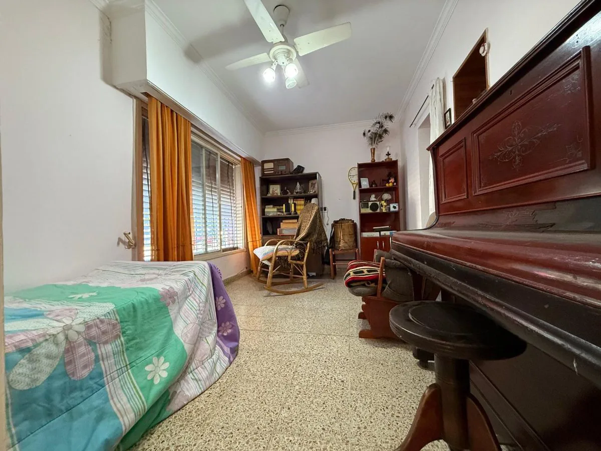 VENTA CASA 2 DORM. Y COCHERA Y DPTO EN GUADALUPE foto 4