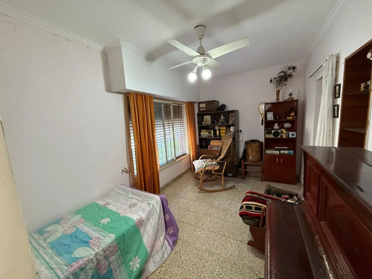 VENTA CASA 2 DORM. Y COCHERA Y DPTO EN GUADALUPE foto 5