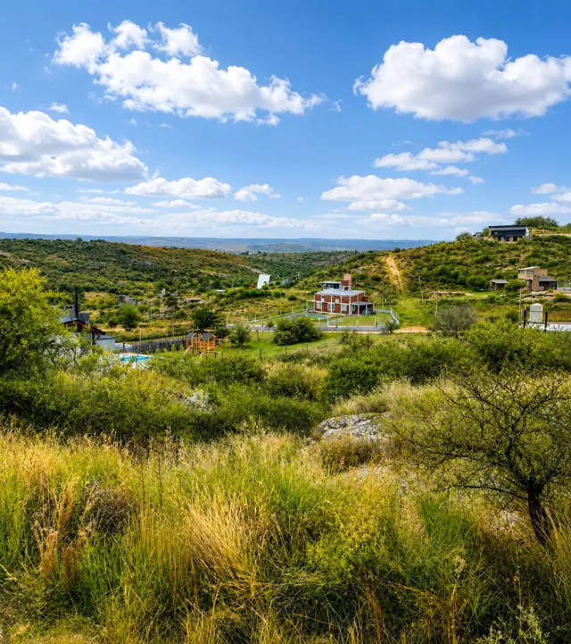 Lote 1399 m² a 1 cuadra del río en Estancia Vieja