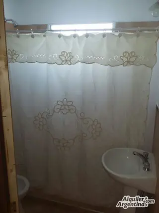 DEPARTAMENTO CÓMODO PARA  4 PERSONAS CON COCHERA foto 4