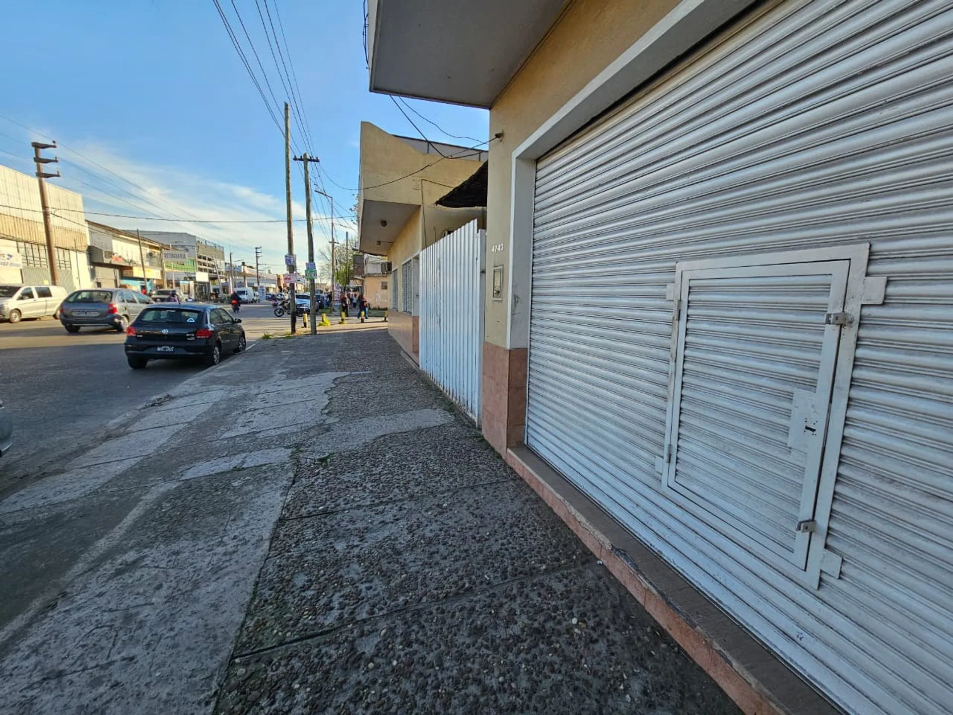 ALQUILER LOCAL COMERCIAL SOBRE AV DON BOSCO foto 5