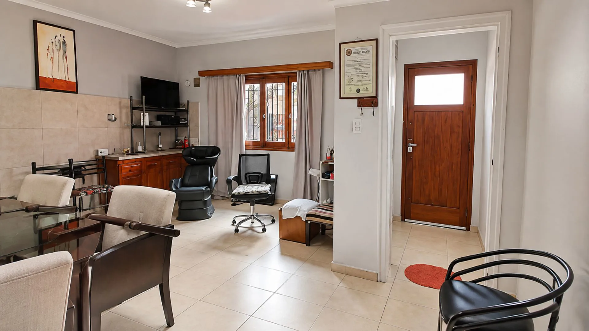 Venta de casa con taller y fosa en San José foto 2