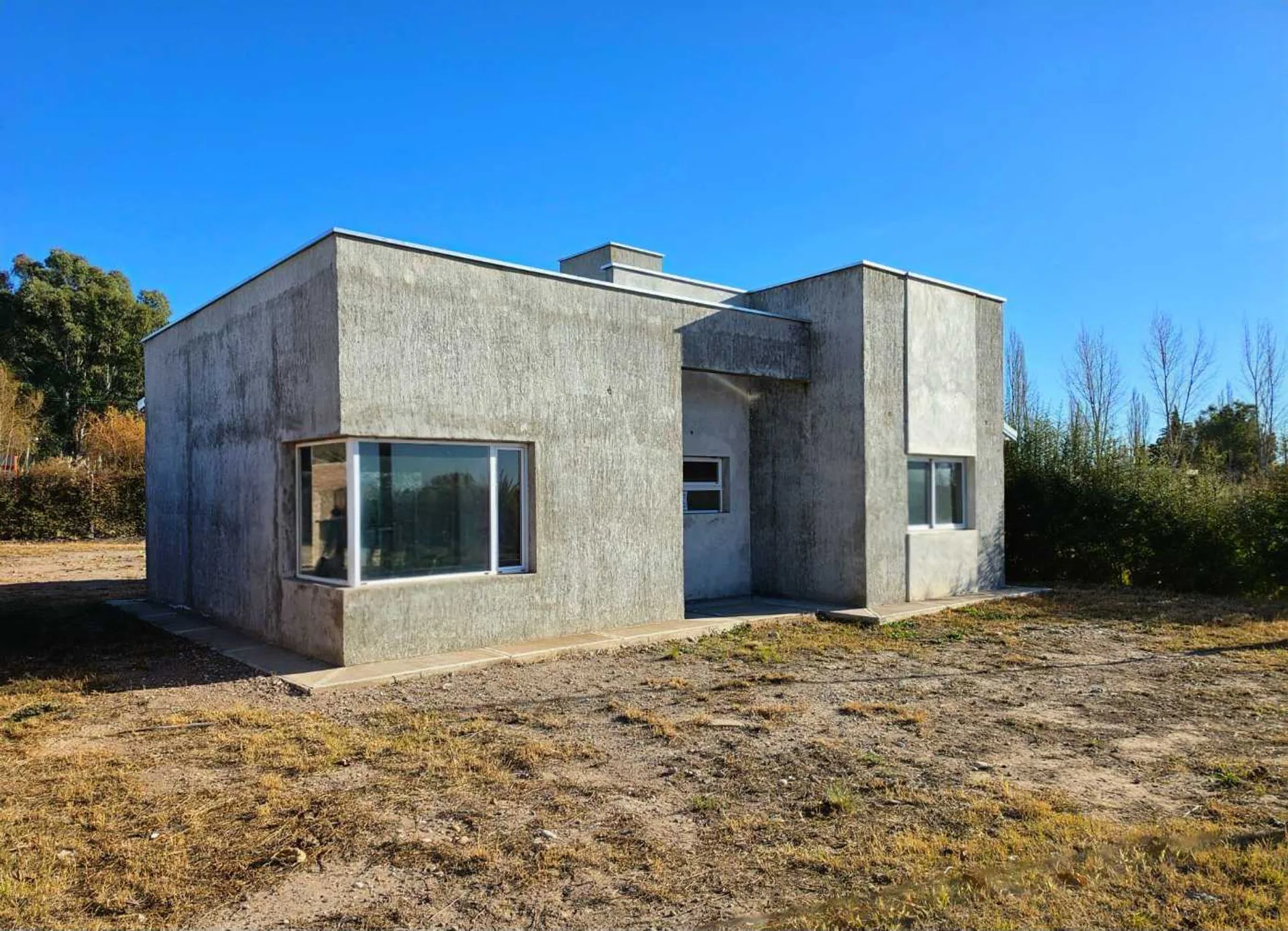 VENTA CASA B° TIERRA DE VIÑAS SAN RAFAEL MENDOZA