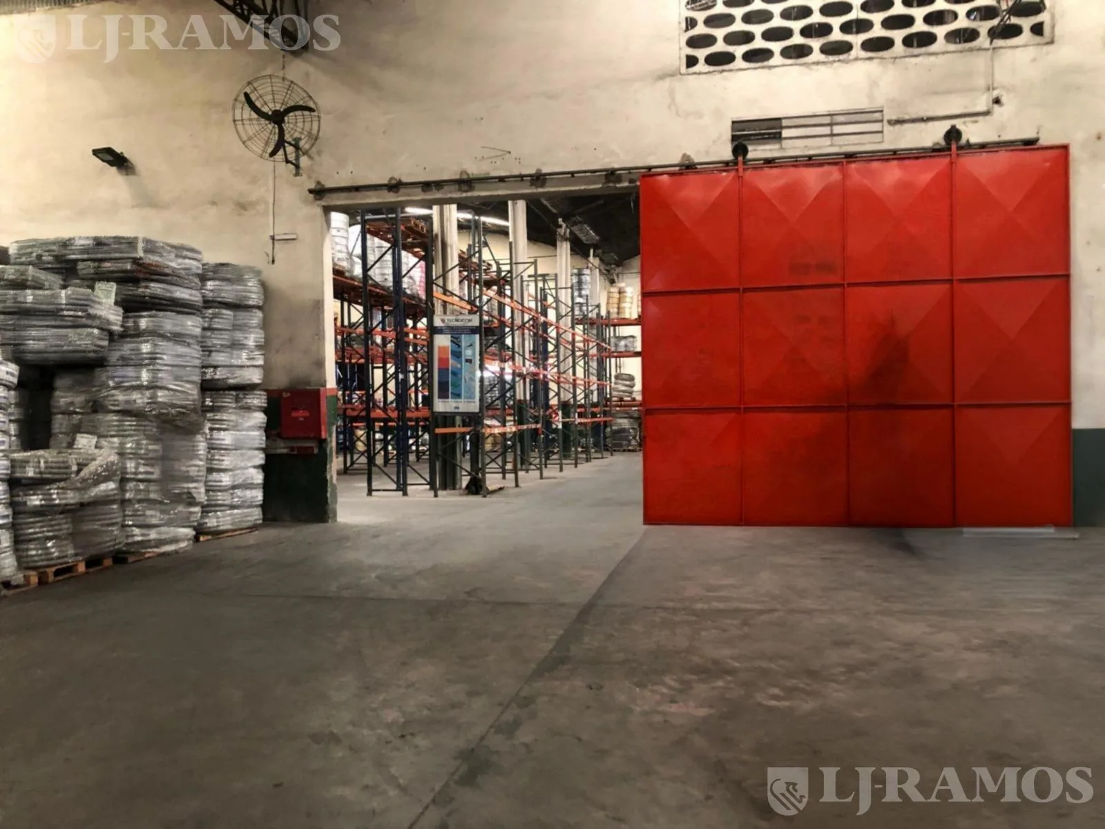 Depósito en  Venta y alquiler en Tres de Febrero foto 3