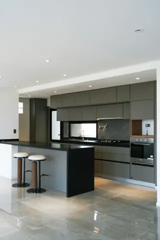 Departamento 4 Ambientes Piso Completo Con Terraza Privada Y Cochera En Venta En Saenz Peña foto 2