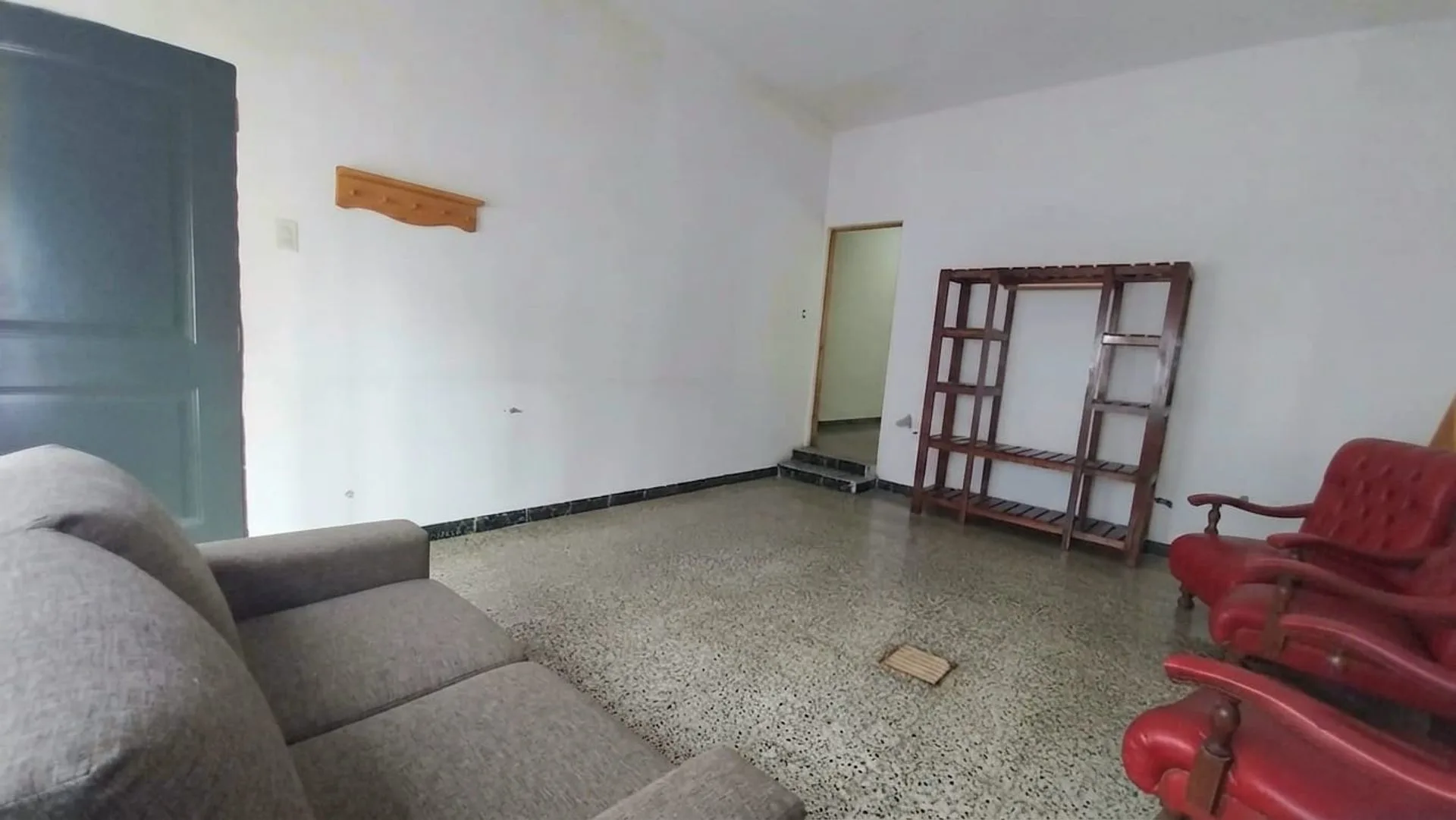VENTA PH INDEPENDIENTE AL FRENTE SAN JOSE foto 4