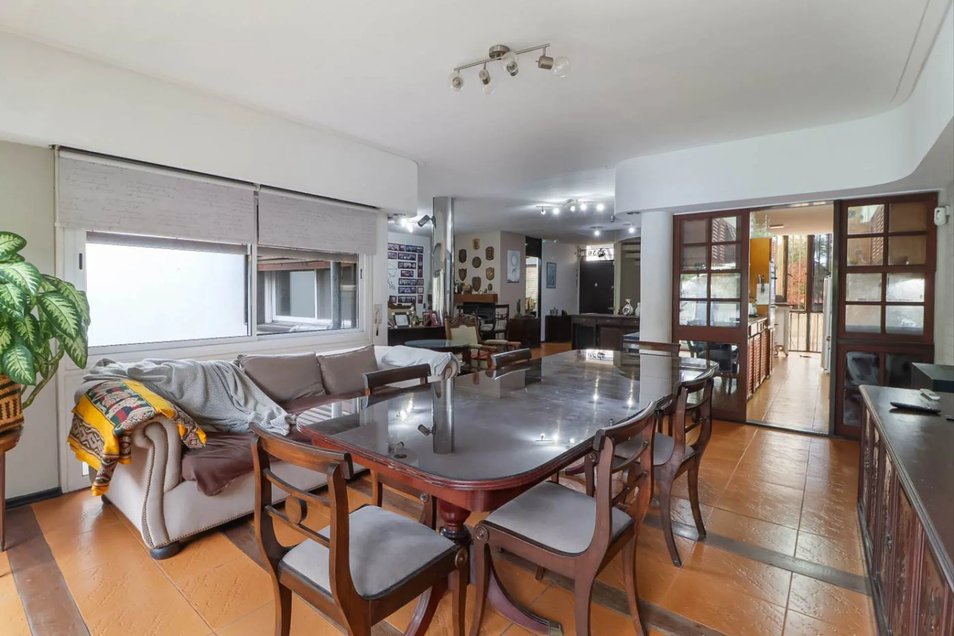 VENTA Casa 6amb Olivos Golf Parque Cocheras Pileta foto 4
