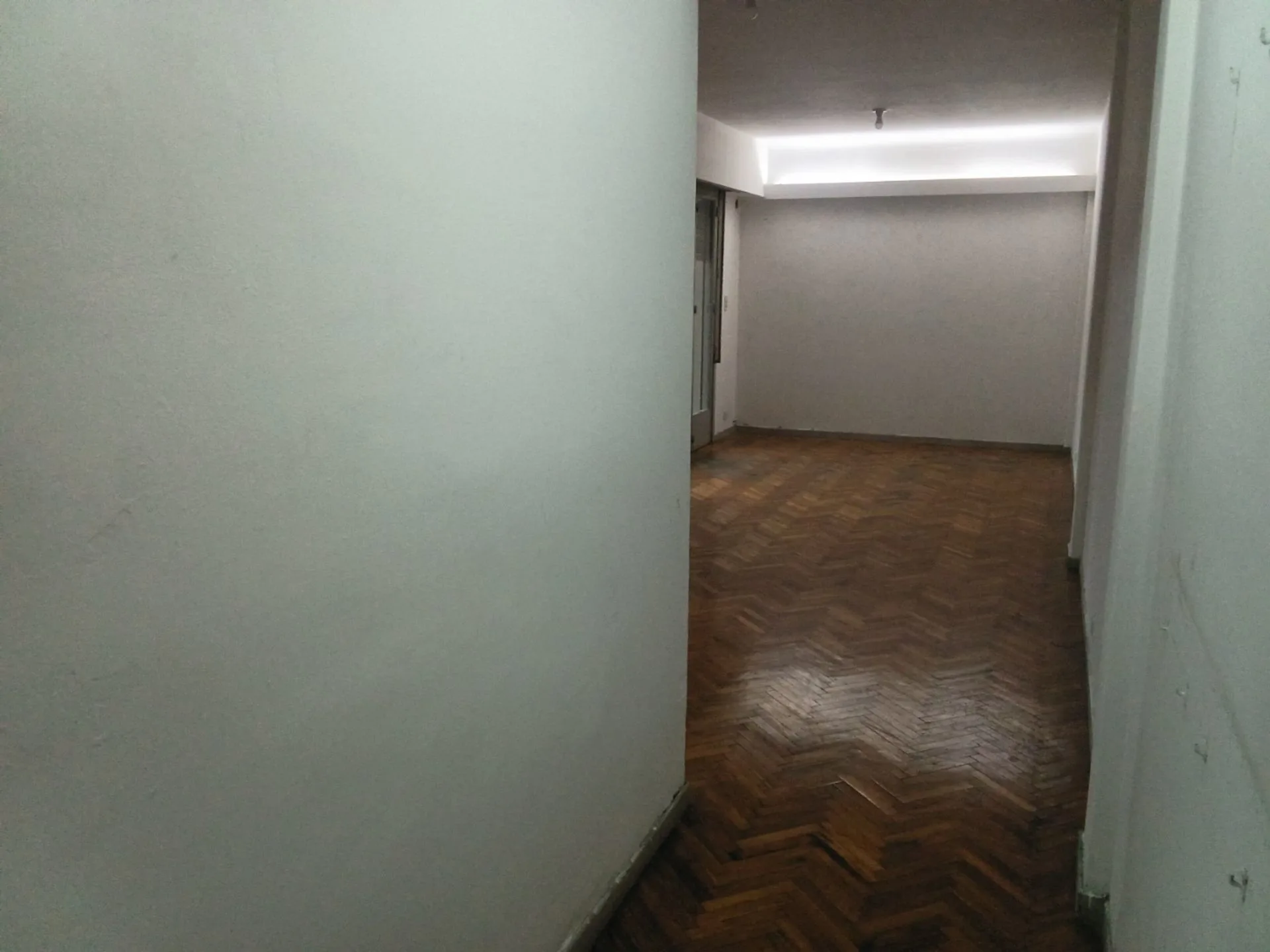 VENTA DEPARTAMENTO 3 AMB. CON DEPENDENCIA FLORES foto 3
