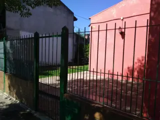 Propiedad Zona Céntrica - Fácil accesos - obre terreno de 500mts2 - foto 2